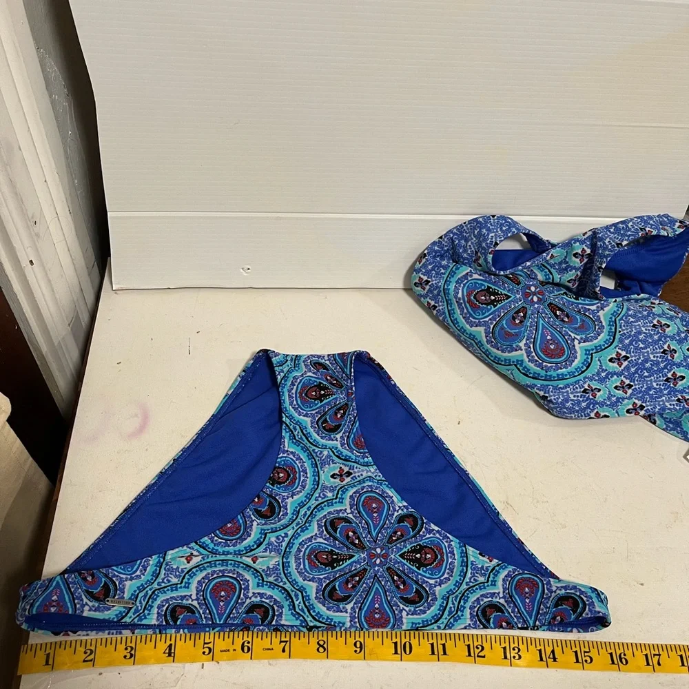 Holllister size large bikini